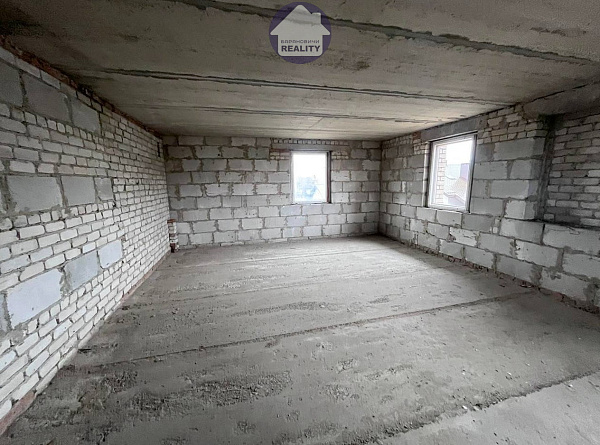 Дом с участком, 205 кв.м.