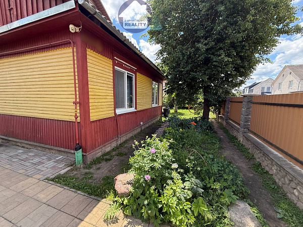 Дом с участком, 84 кв.м.